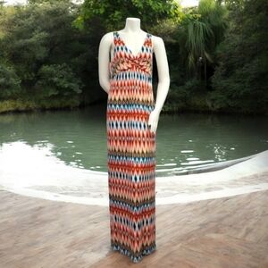 Maxi Multi-Color Abstract Print Sleeveless Dress Size - L